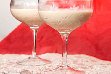 Side view of a White Russian