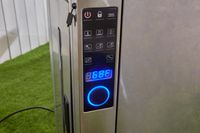 The buttons on the Bradley Professional P10 4-Rack Outdoor Electric Smoker (BS1019)