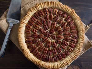 20151017-pecan-pie-vicky-wasik-15.jpg