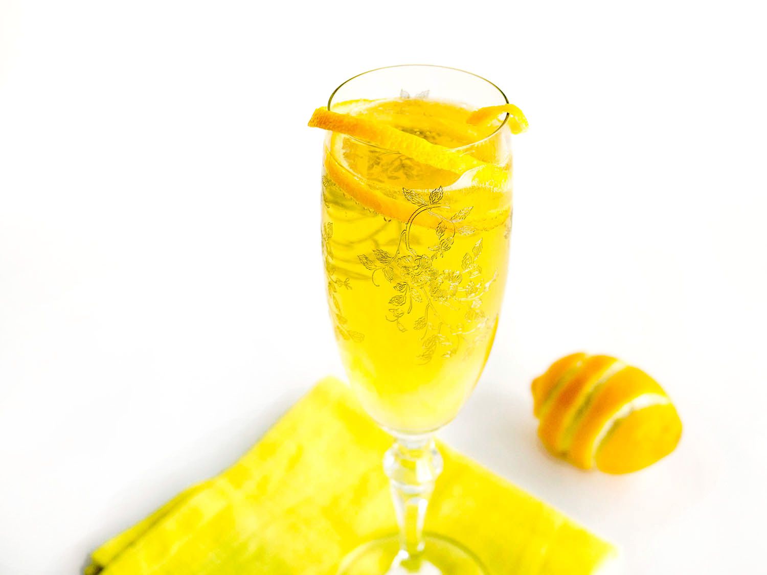 20140730-sparklingsuze-cocktail-elana-lepkowski copy.jpg