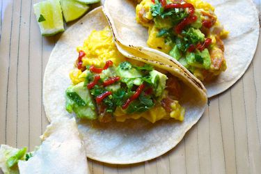 232625-20121215-sunday-brunch-scrambled-egg-sausage-taco-primary.jpg