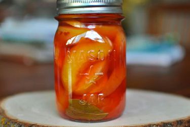201100912-pickled-nectarines-primary.jpg