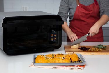 20191029-june-oven-vicky-wasik-3-2