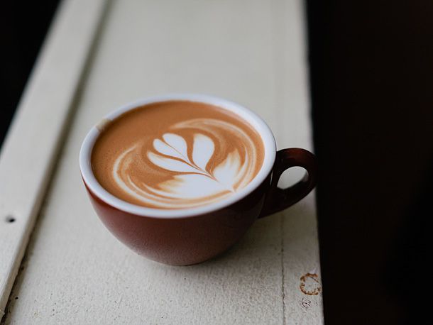 tulip latte art