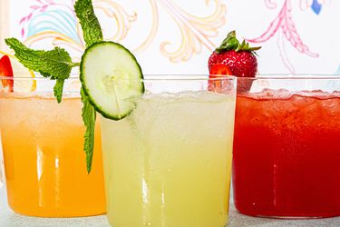 Side view of Spicy lemonade