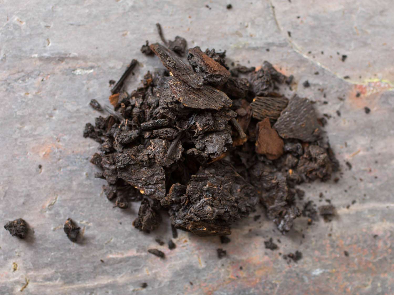 A pile of loose Hakka pomelo tea from Fang Gourmet.