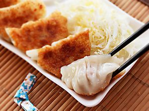 20150127-dumpling-recipes-roundup-03.jpg