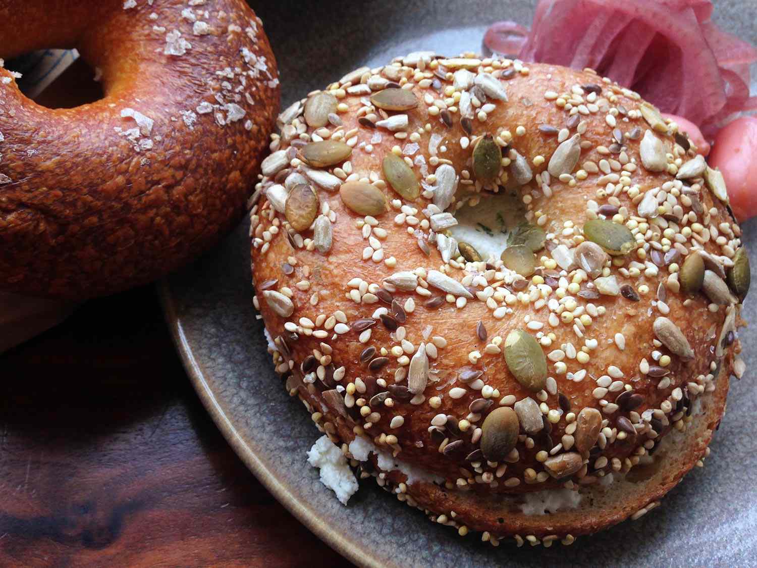20150324-San-Francisco-Bagels-15-seeds.jpg