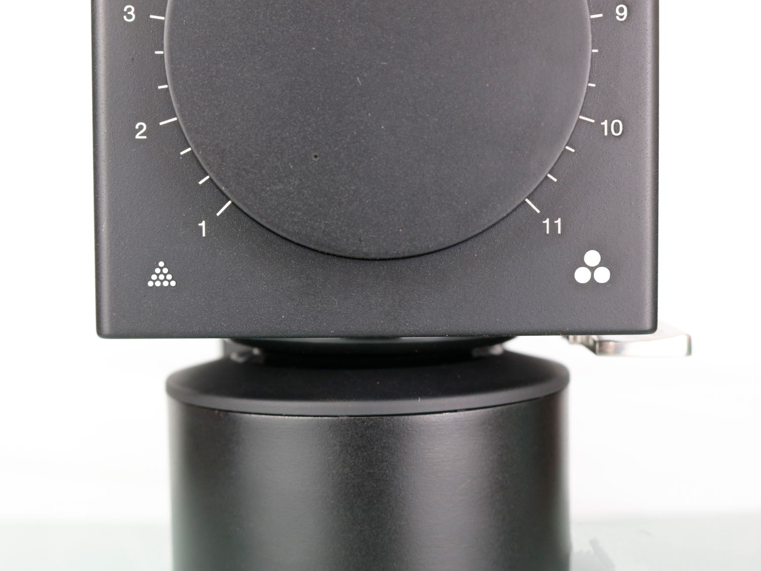 the grind dial of the Fellow Ode Gen 2 grinder