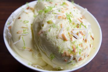 20130226-coconut-lime-ice-cream.jpg