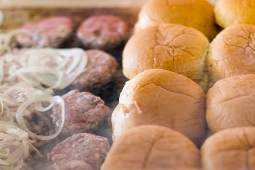 20110725-burger-lab-slider-mashup-16.jpeg