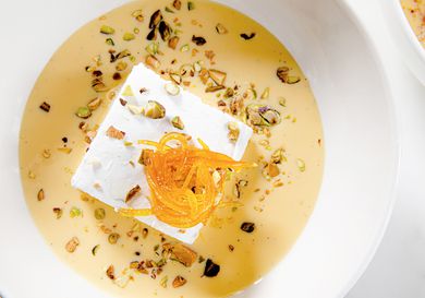 Overhead view of ile flottante 