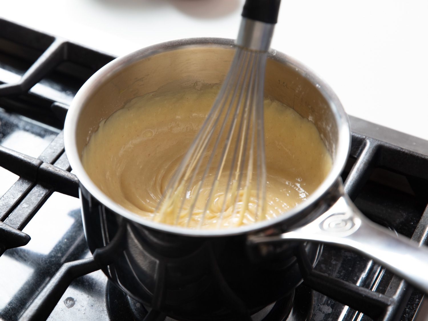 20201210-chocolate-pastry-cream-vicky-wasik-5