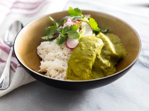 20180305-braised-plantains-vicky-wasik-11