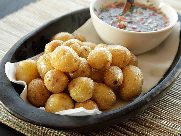 Fried Papas Criollas (Colombian-style Creamy Fried Potatoes)