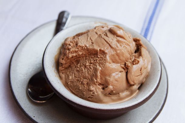 A bowl of chocolate frozen custard.