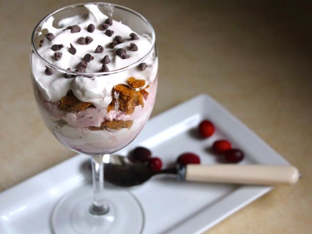 20121127-231145-GFTues-CranberryTrifle.jpg