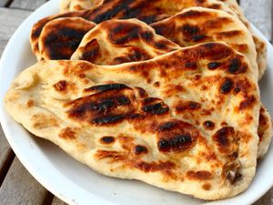 20110803-grilled-naan-primary.jpg