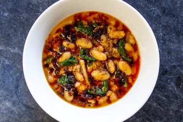 20200430-mapo-white-beans-sasha-marx-1