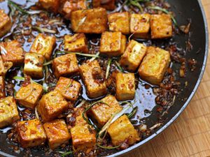 20120315-dt-black-pepper-tofu-primary.jpg