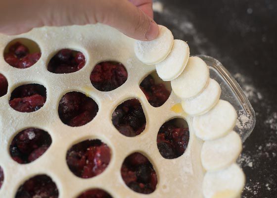 Finishing a pie with cutout top