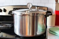 Presto 16-Quart Pressure Canner and Cooker