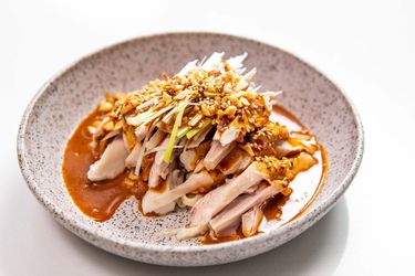 20191022-fuchsia-dunlop-sichuan-cooking-shoot-vicky-wasik-bang-bang-chicken