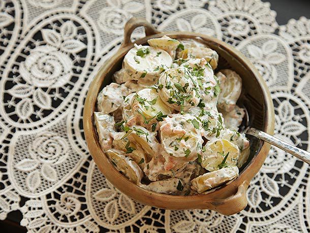 20131015-smoked-salmon-potato-salad-recipe-6.jpg
