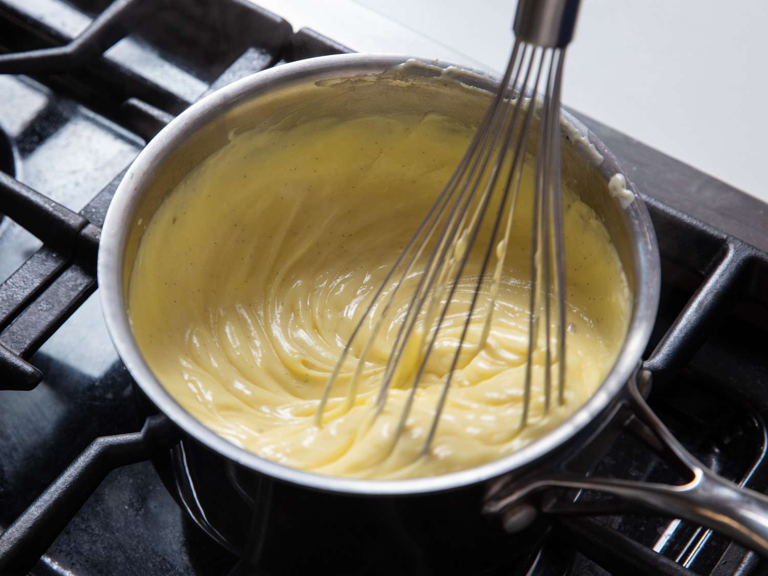 20201210-vanilla-pastry-cream-vicky-wasik-15