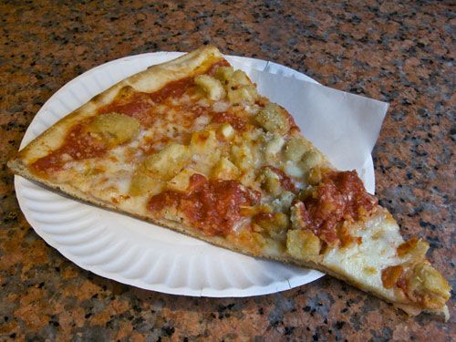 20100426-chicken-parm-slice.jpg