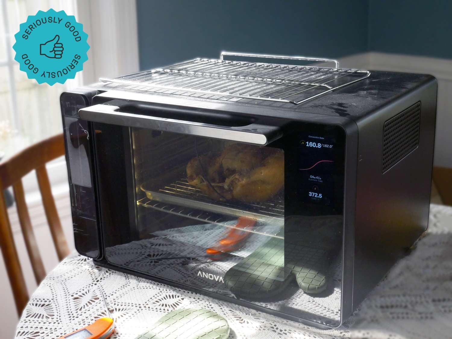 the anova precision oven on a table