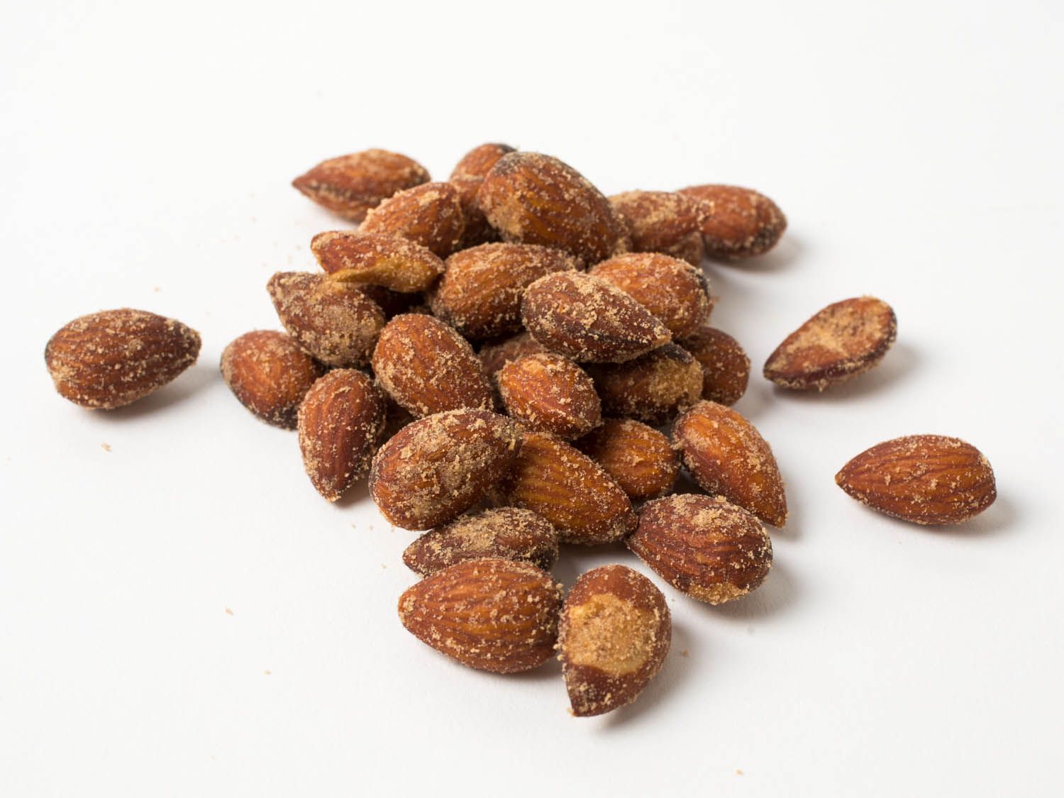 20141106-trader-joes-nuts-mesquite-almonds-vicky-wasik-2.jpg