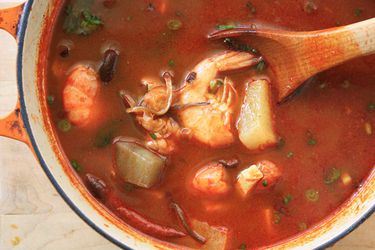 20110318-seafood-soup-primary