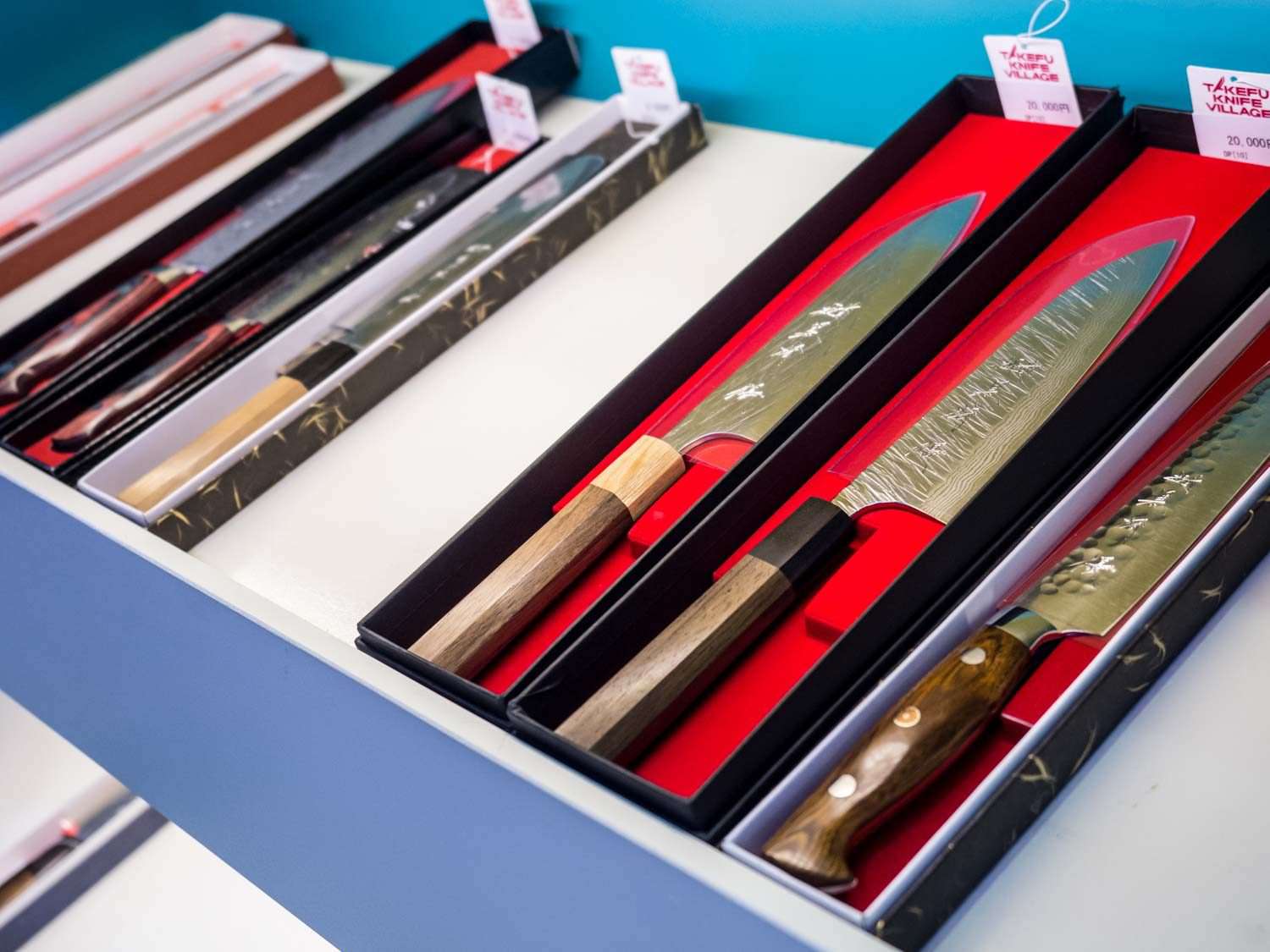 Assorted knives on sale in the Takefu Village knife store.