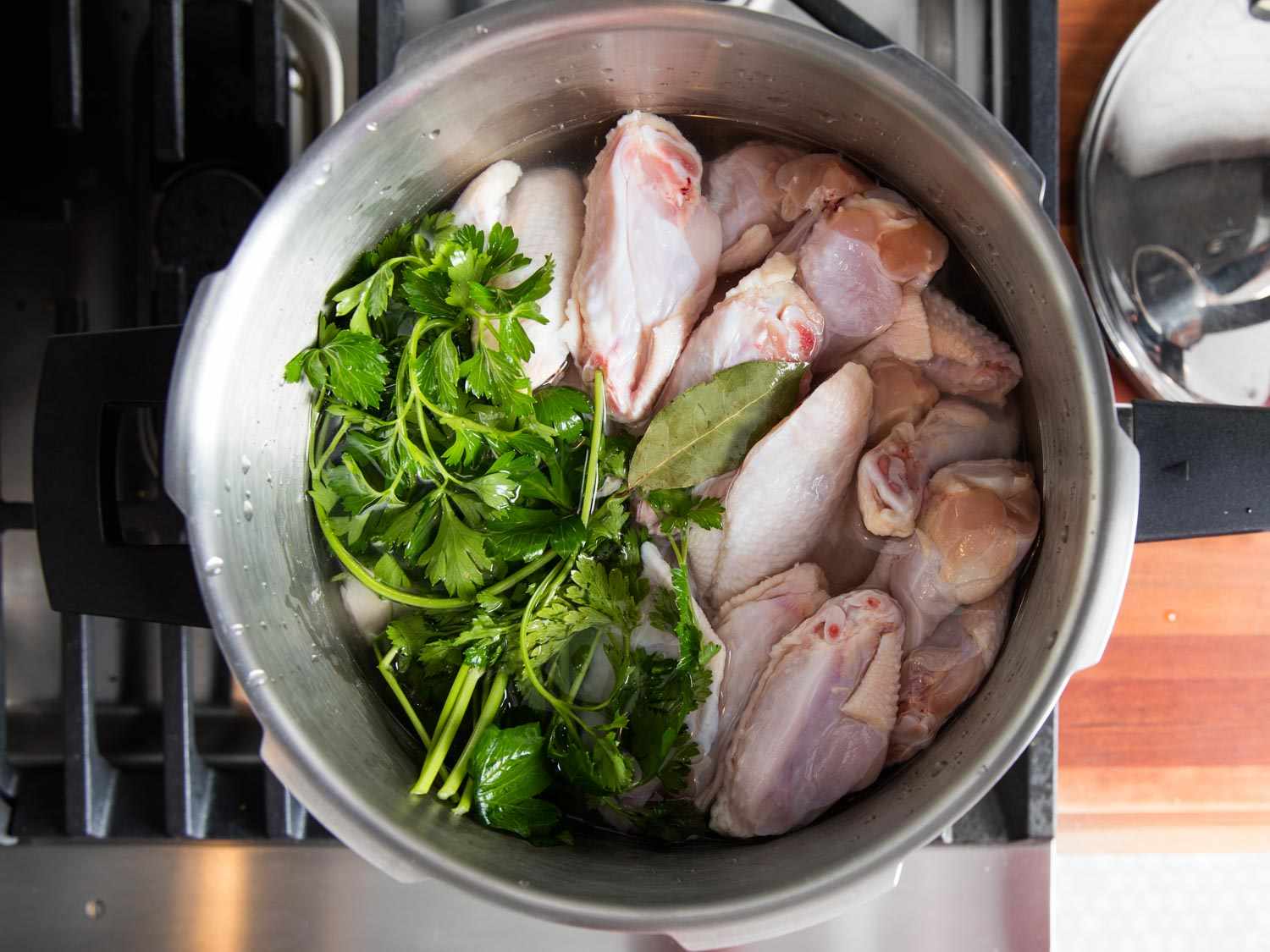 20170224-pressure-cooker-chicken-stock-vicky-wasik-1