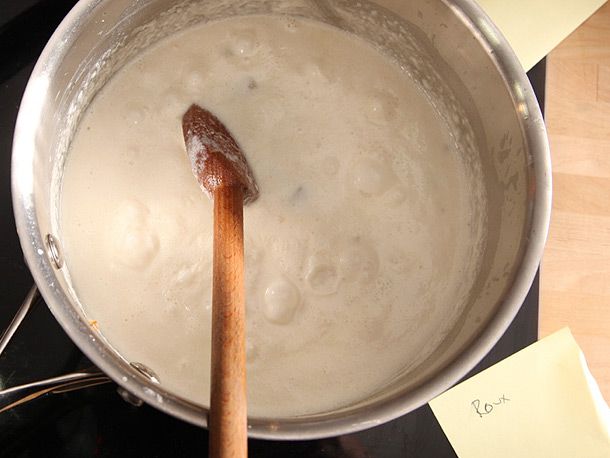 Clam chowder base thickened with roux