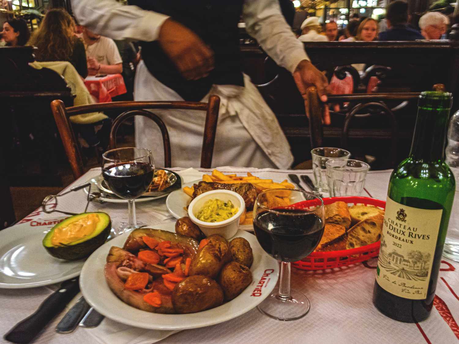 Inside Chartier Boullion