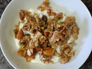 20130324-244983-preserved-matzo-granola-primary.jpg