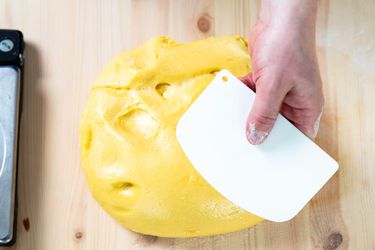 Bowl scraper and dough