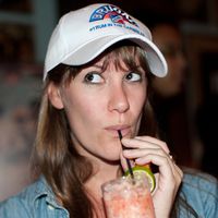 Lauren Sloss is a contributing writer at Serious Eats. 