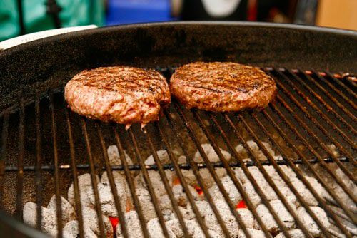 20100409-Spotted Pig Burger - 17.jpg