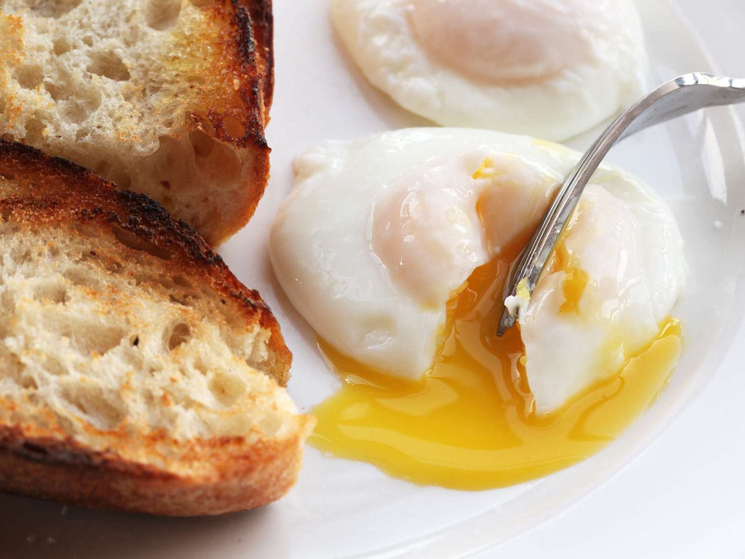 20141024-poached-eggs-for-a-crowd-17.jpg