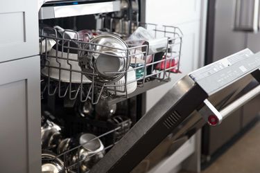 20181023-dishwasher-vicky-wasik