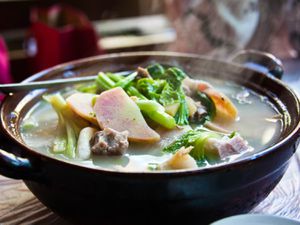 20160307-yunnan-hamstew-reilly.jpg