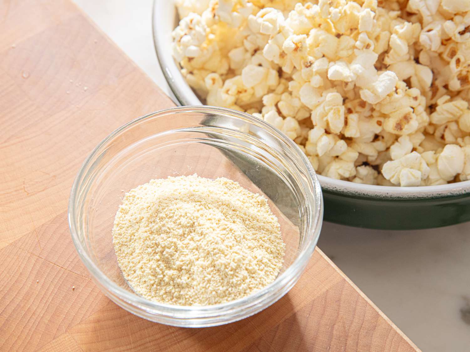 Side view of honey mustard dry mix