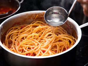 20160209-amatriciana-pasta-vicky-wasik-013