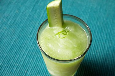 20140825-frozendaiquiri-cucumber-elana-lepkowski.jpg