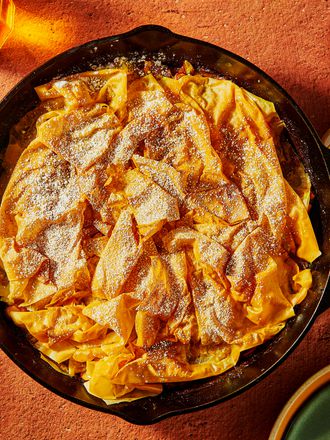 Overhead view of finished one pan chicken bastilla 