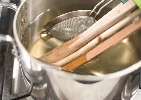 cleaning sugar off utensils