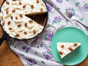 20180625-hummingbird-skillet-cake-vicky-wasik-18